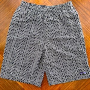 Patagonia Boys XL Bathing Suit Navy/White
